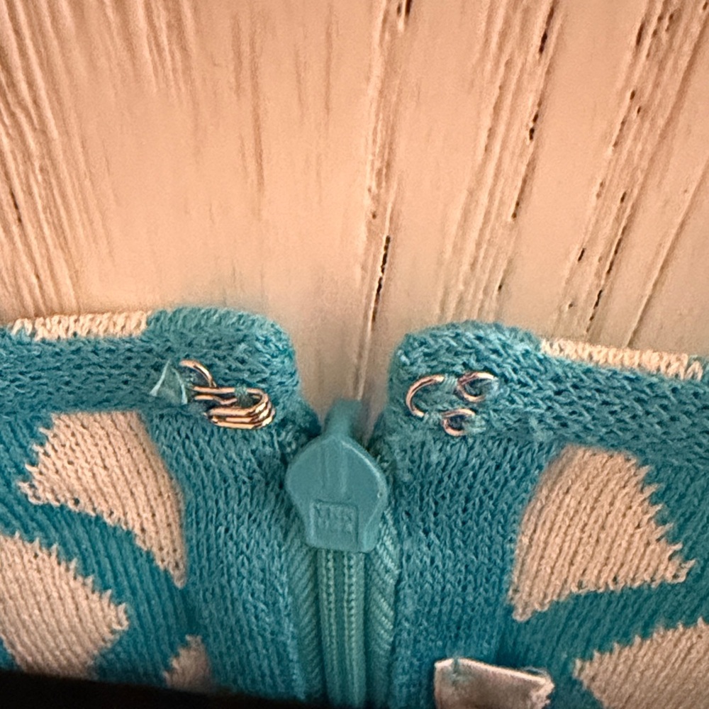 PRICE DROP!! St. John Knit Vintage Blue and Cream Patterned Midi Dress - Picture 3 of 6